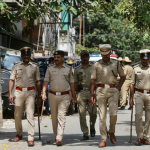 யாழில் கைவிடப்பட்ட சூட்கேஸ்; அதிர்ச்சி சம்பவம், இளைஞர்கள் தப்பினர்