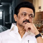 பொலன்னறுவை–ஹபரணை வீதியில் கால்வாயில் கவிழ்ந்த பயணிகள் பேருந்து…! 20 பேர் மருத்துவமனையில் அனுமதி.